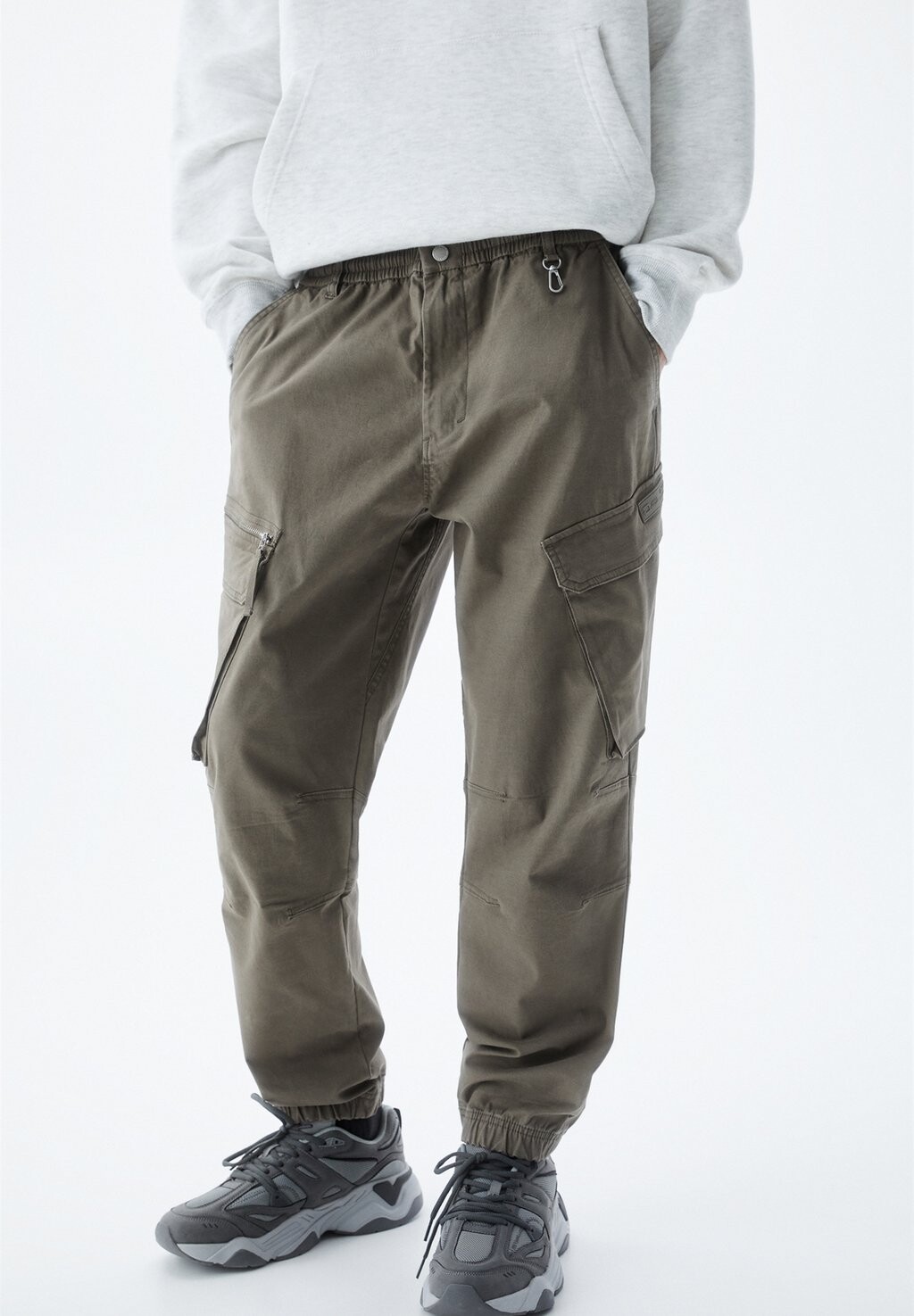 

Брюки карго PULL&BEAR, хаки