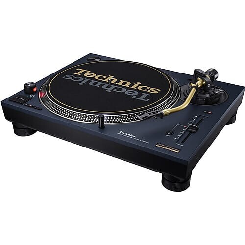 

Проигрыватель Technics SL-1200MK7 50th Anniversary Edition Direct Drive Turntable