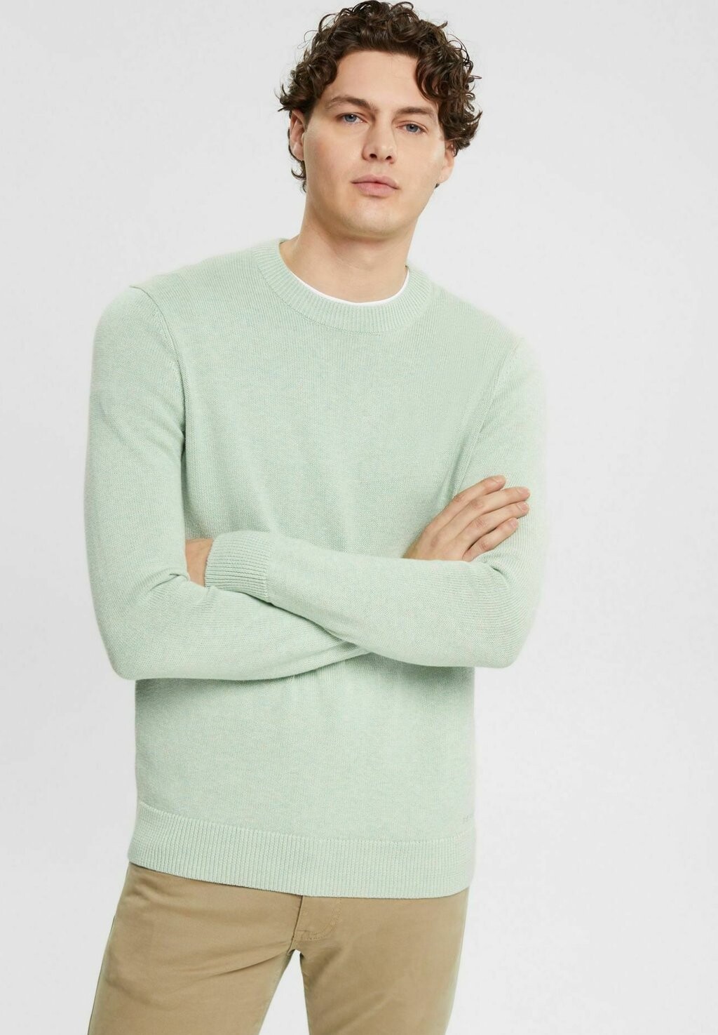 

Свитер Esprit