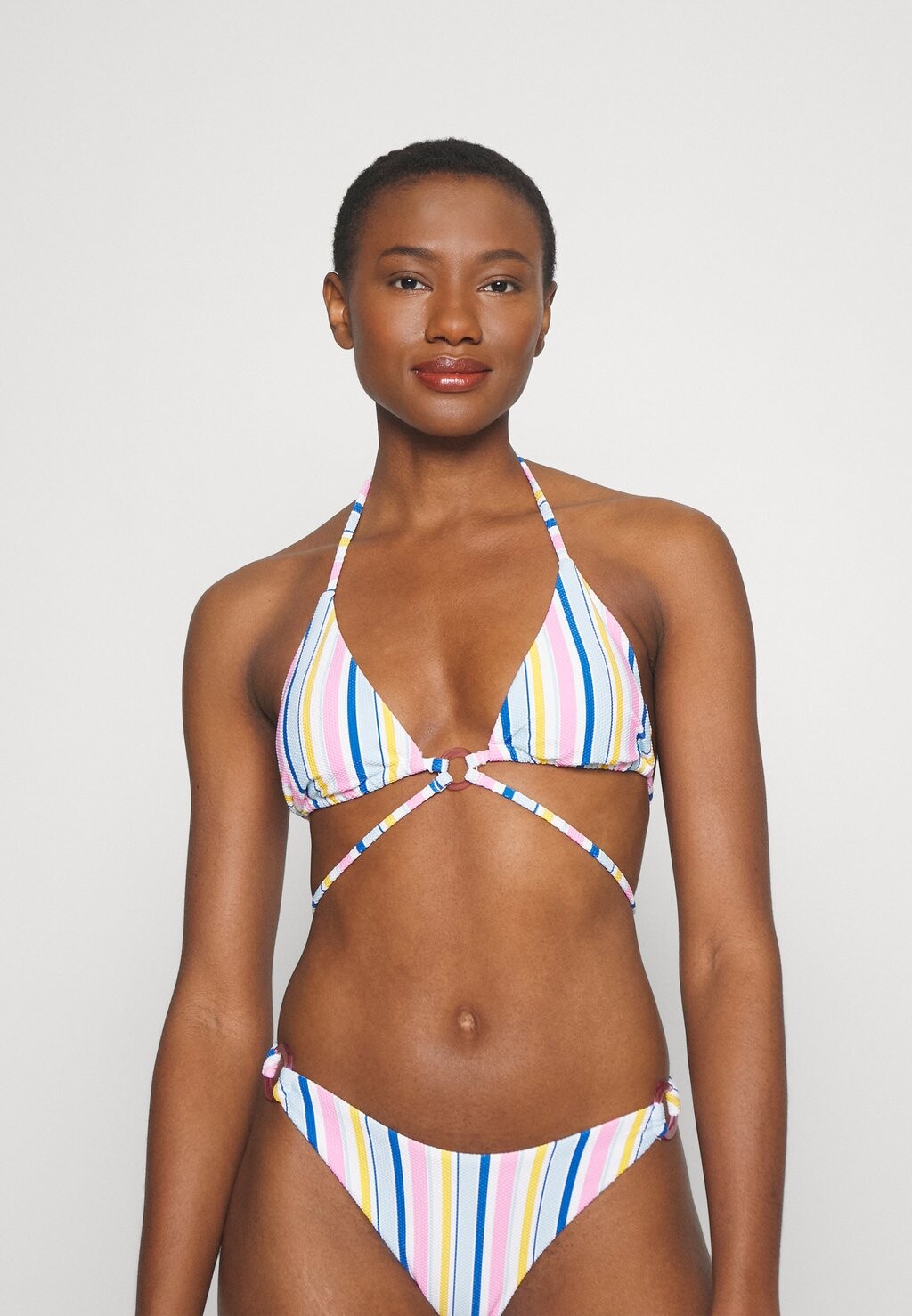 

Верх бикини Hunkemöller, белый