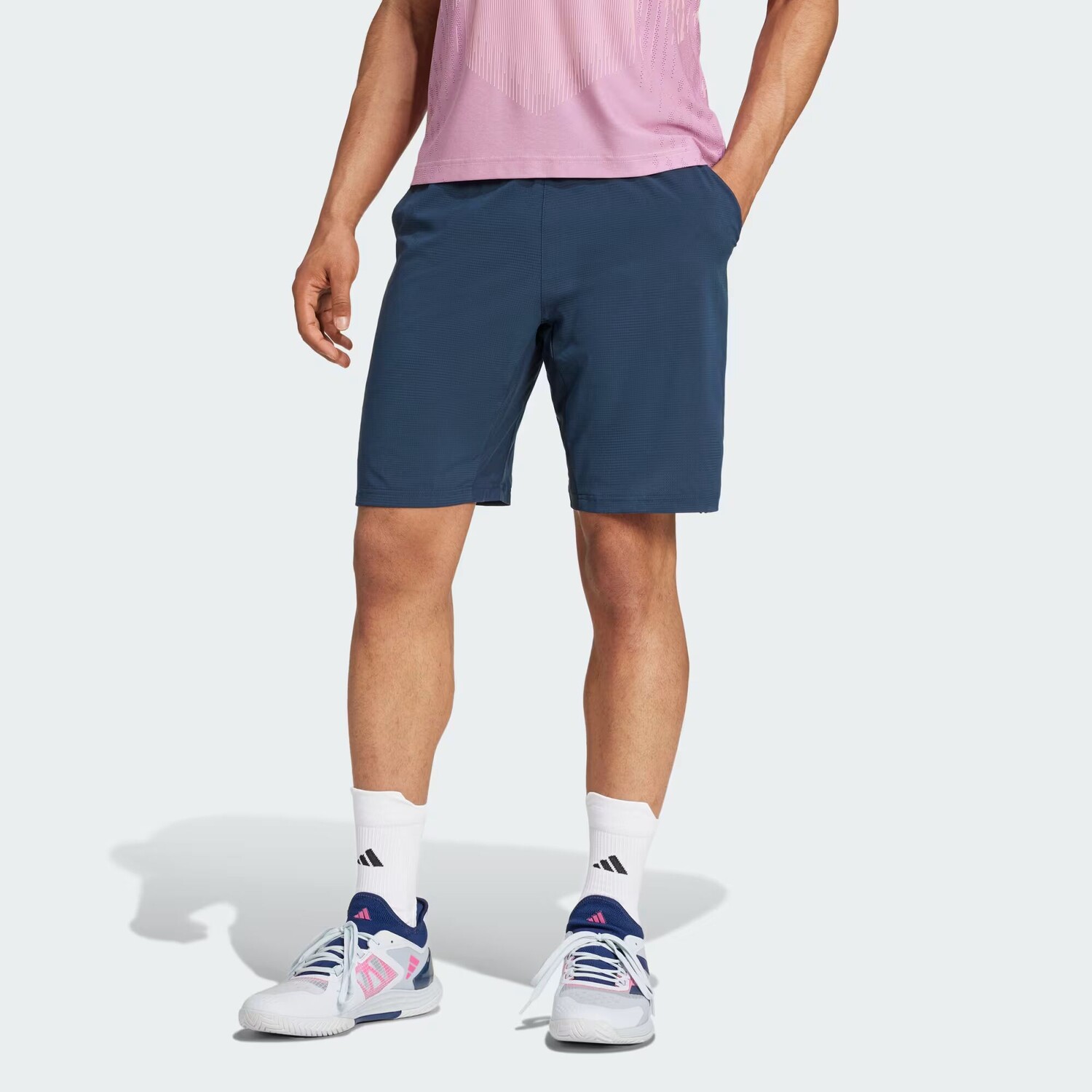 

Теннисные шорты эргономичной формы Adidas, цвет Aurora Ink