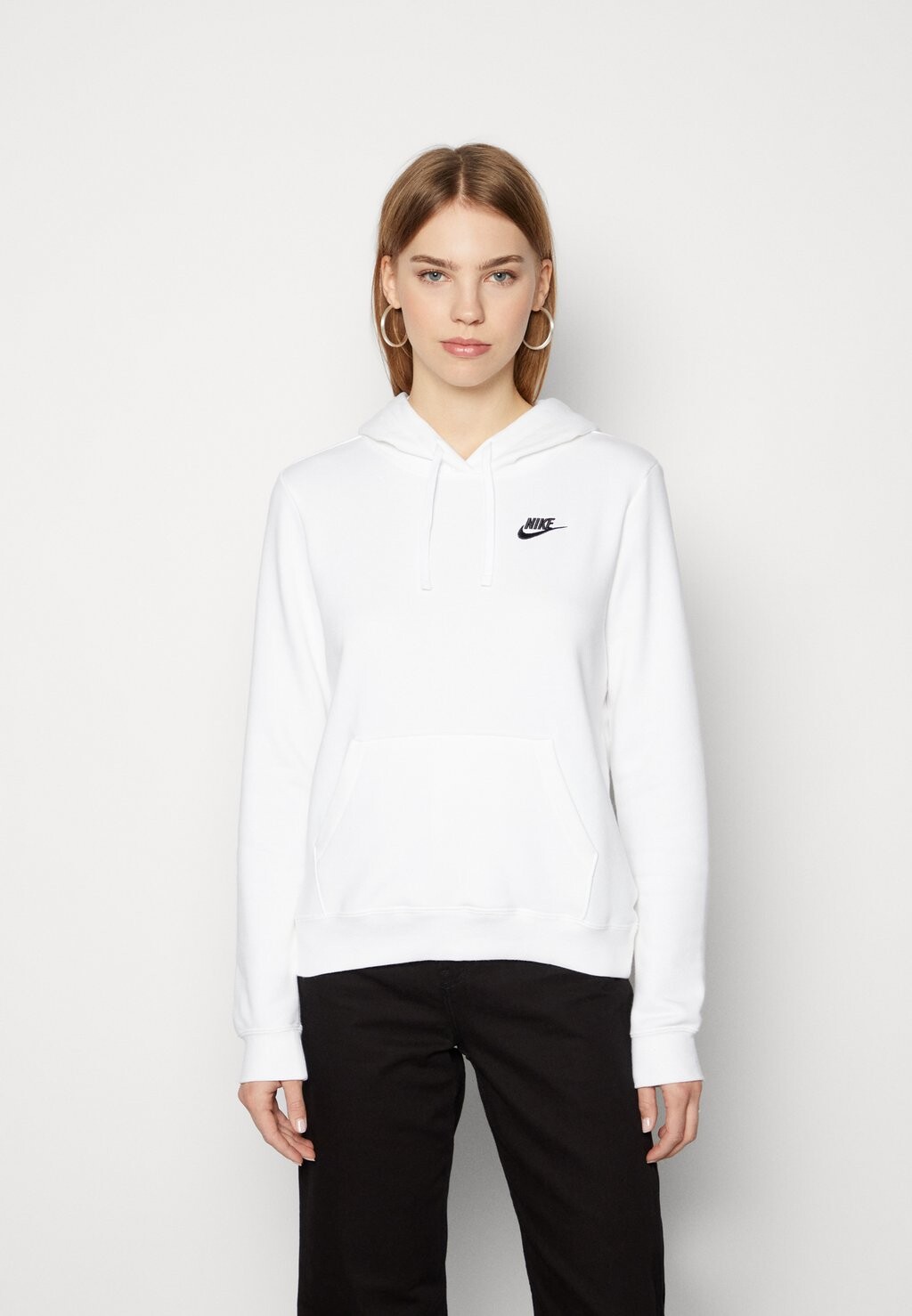 

Толстовка Nike