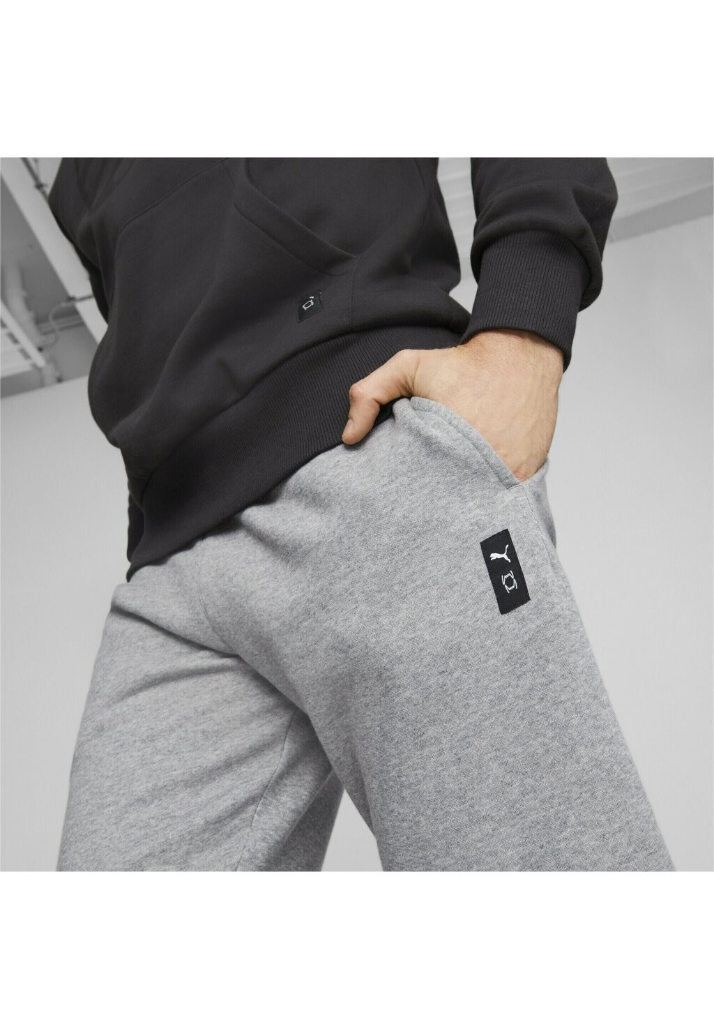 

Спортивные брюки Puma