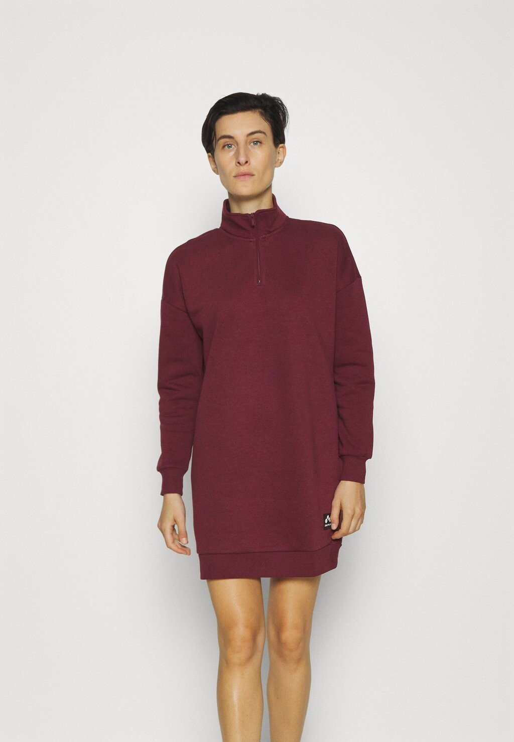 

Дневное платье Onpeve Zip Dress Only, виндзорское вино