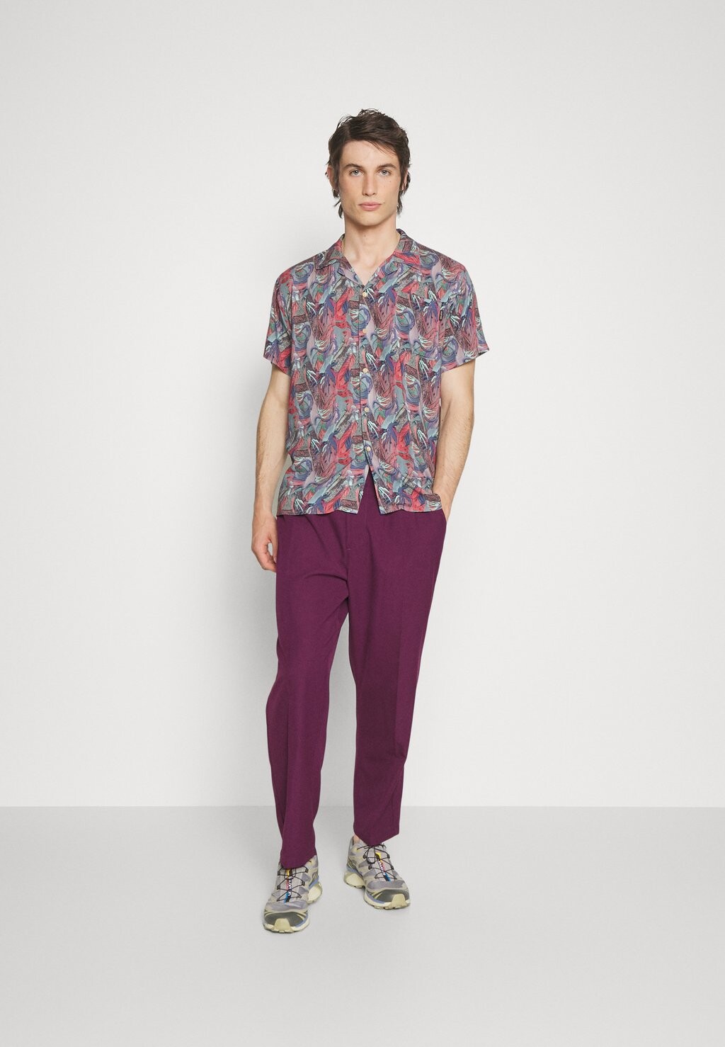 

Рубашка BRUSELAS UNISEX Kaotiko, румяна