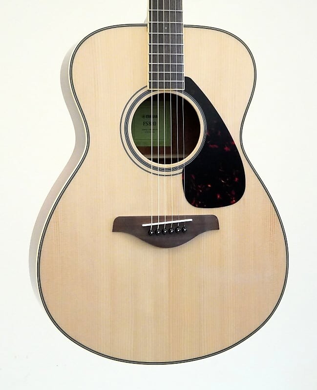 

Акустическая гитара Yamaha FS820 Folk Body Solid Spruce Top Guitar