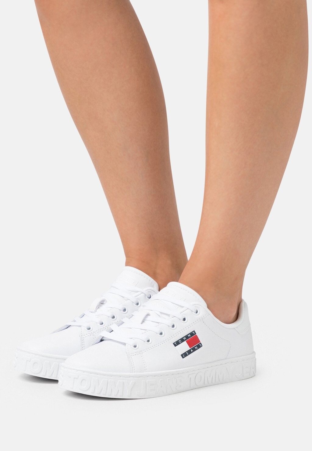 

Кроссовки Tommy Jeans, белый