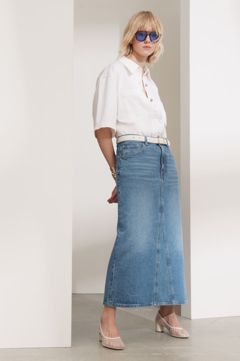 Джинсовая юбка длины миди и другие истории H&M, синий