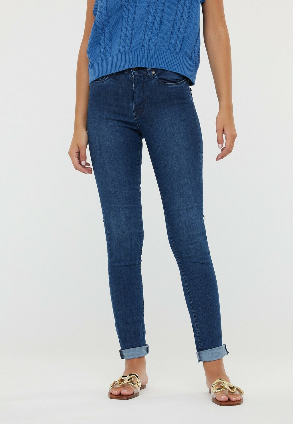 

Джинсы облегающего кроя Lee Cooper
