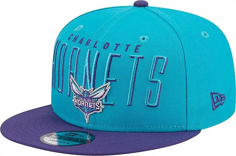 

Регулируемая бейсболка New Era для взрослых Charlotte Hornets Headline 9Fifty