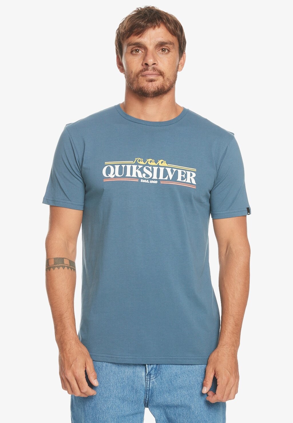 

Футболка с принтом Quiksilver, синий