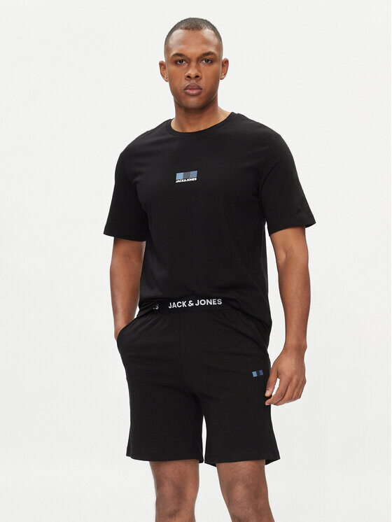 

Стандартная посадка пижамы Jack&Jones, черный