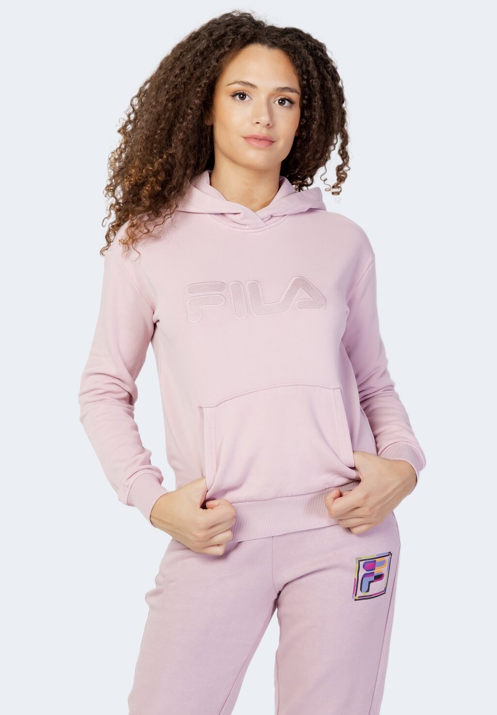 

Худи Fila