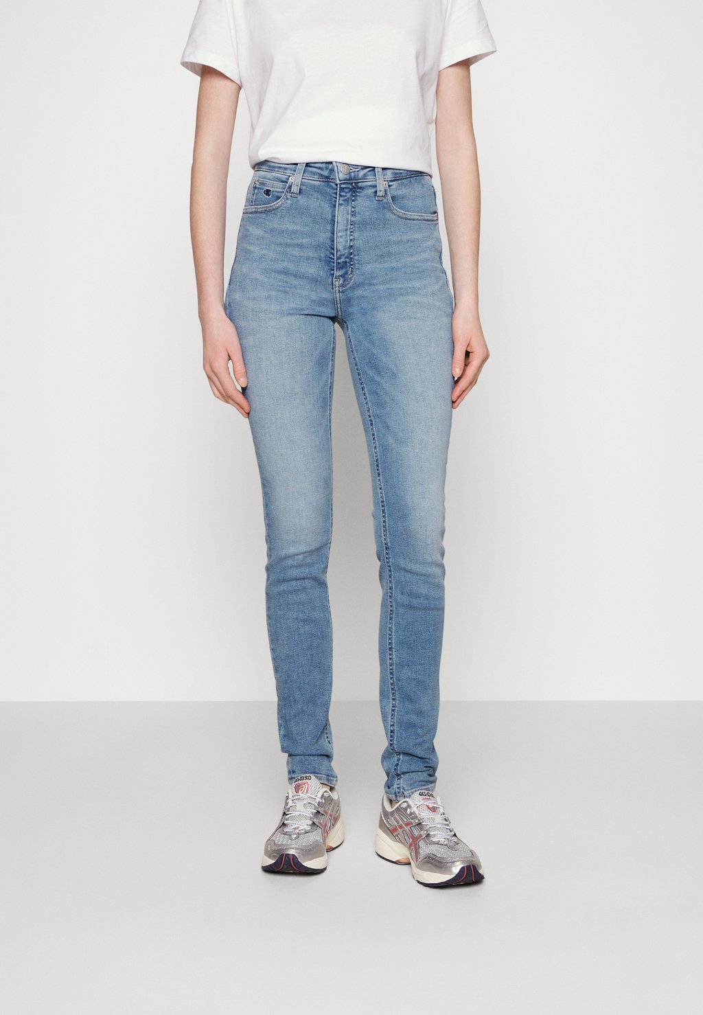 

Джинсы Skinny Fit Calvin Klein Jeans