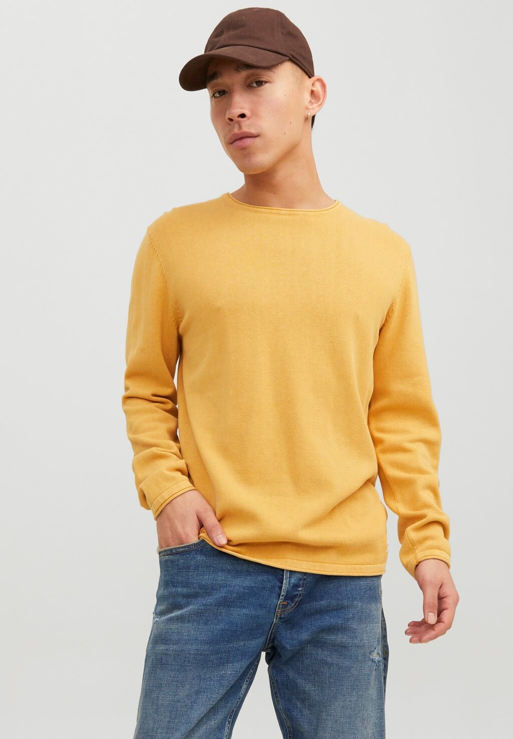 

Свитер JJELEO CREW NECK NOOS Jack & Jones, медово-золотой
