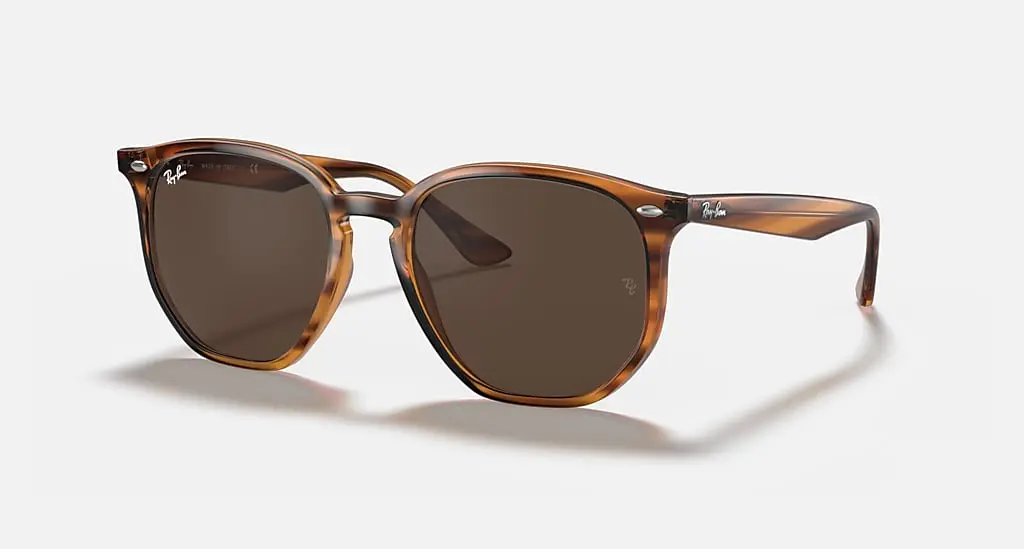 

Солнцезащитные очки Ray-Ban RB4306, темно-коричневый