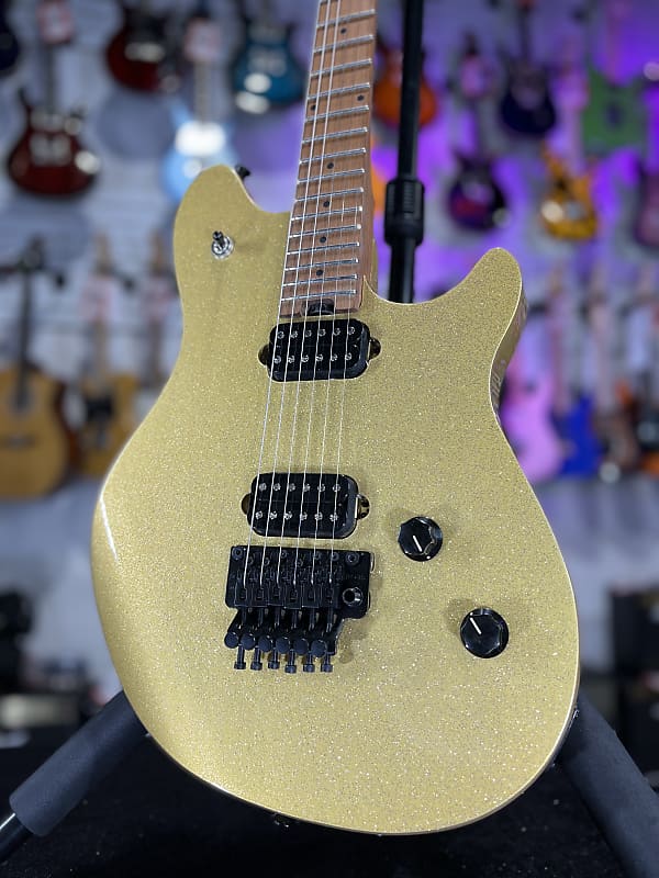цена Электрогитара EVH Wolfgang Standard Electric Guitar - Gold Sparkle