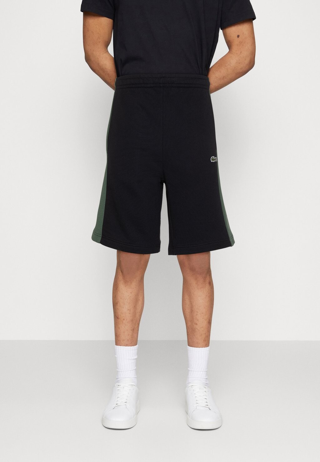 Спортивные брюки Color Block Shorts Lacoste, цвет abysm sequoia