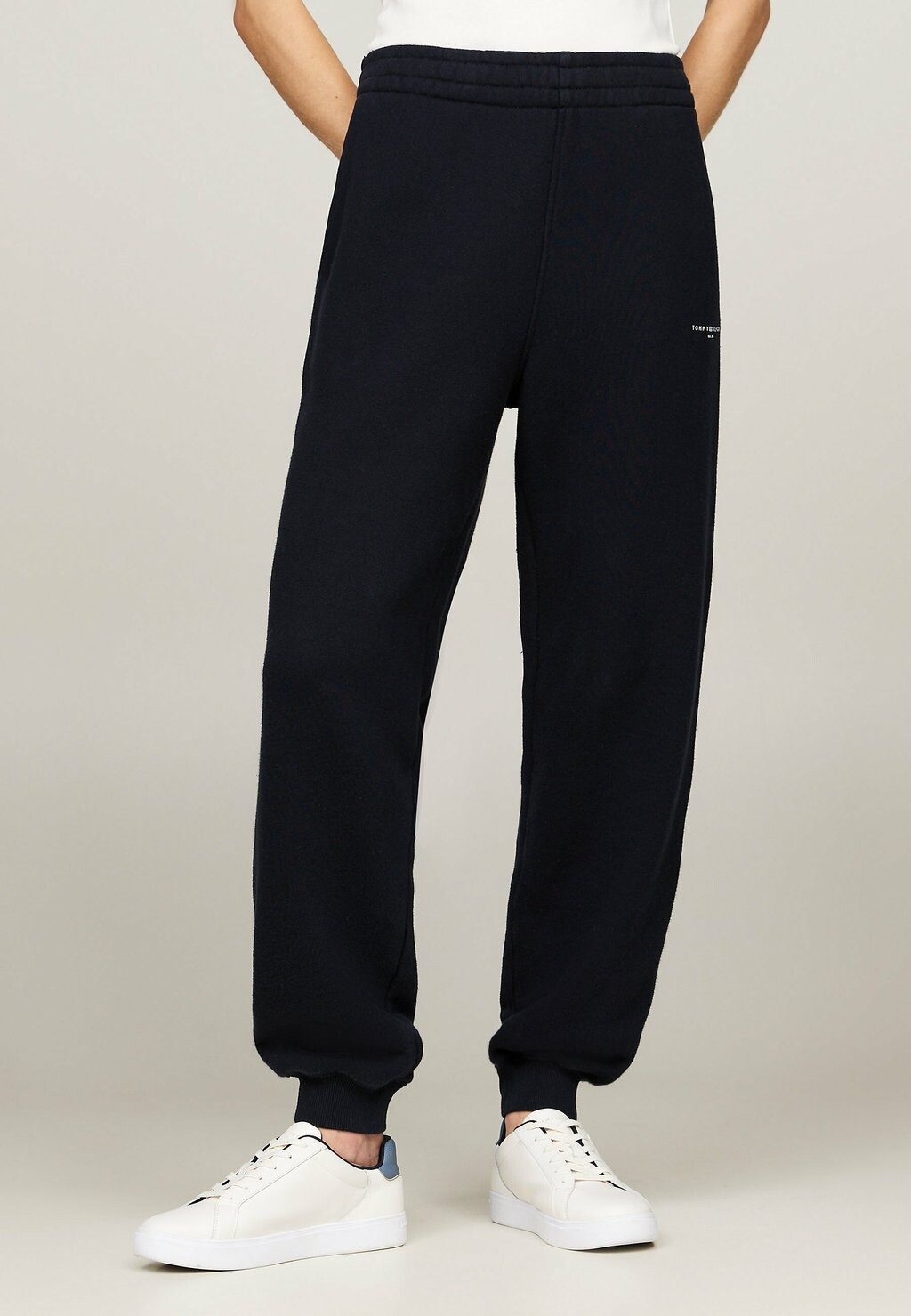 

Спортивные брюки SIDE LOGO CUFFED JOGGERS Tommy Hilfiger, темно-синий