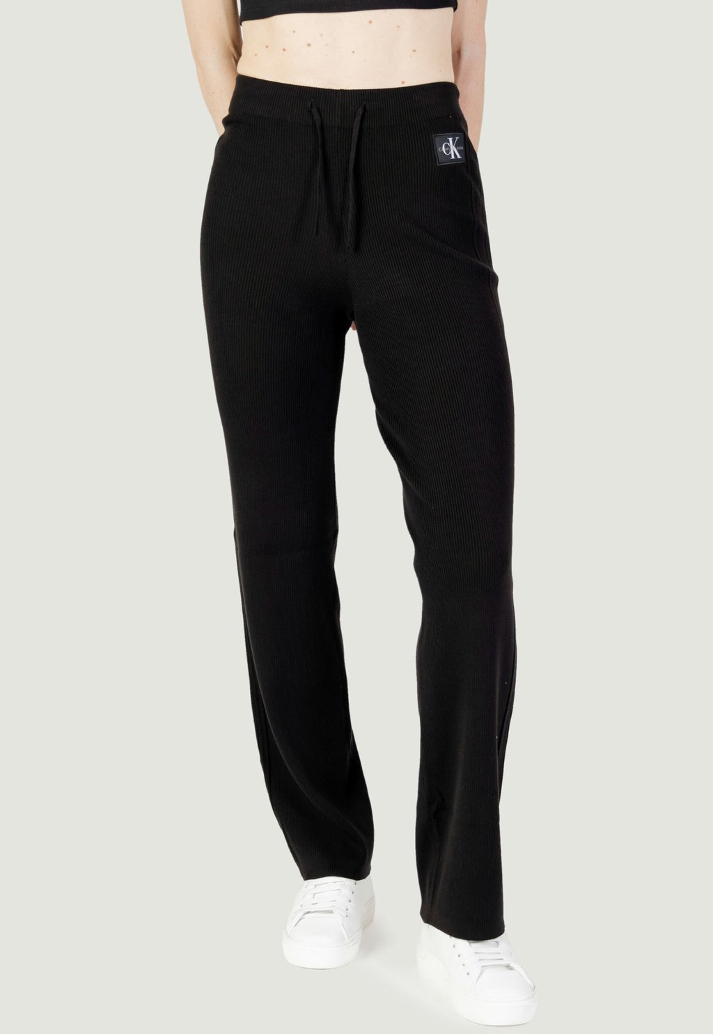 Спортивные брюки Calvin Klein Jeans, черный – заказать по выгодной ценеиз-за рубежа в «CDEK.Shopping»