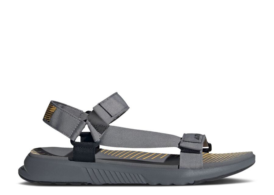 

Кроссовки adidas Terrex Hydroterra Light Sandal, цвет Charcoal Spark