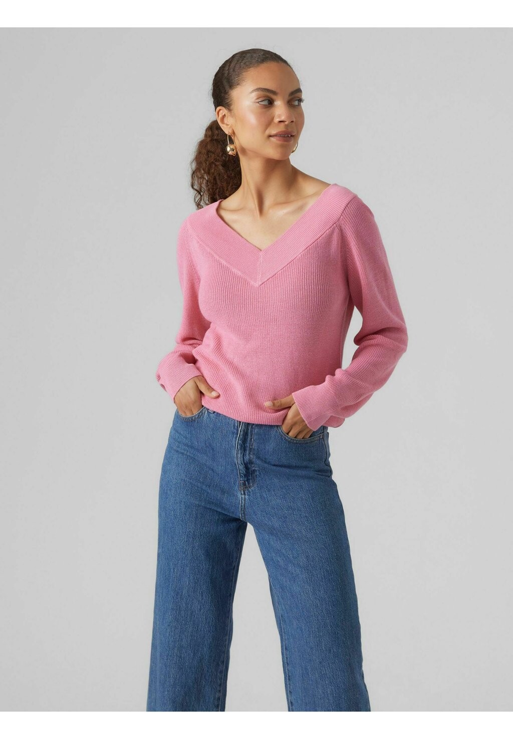 

Свитер Vero Moda, розовый