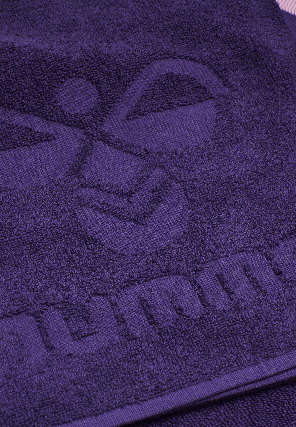 

Полотенце для ванной Hummel Großes Hummel Large Towel, цвет ACAI