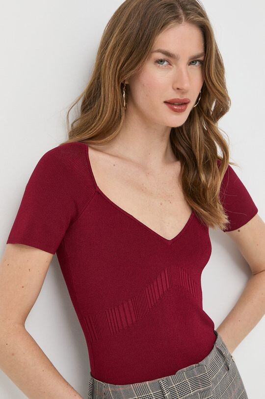 

Футболки Guess, гранат