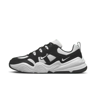 

Кроссовки Nike Tech Hera, цвет White/Black/White