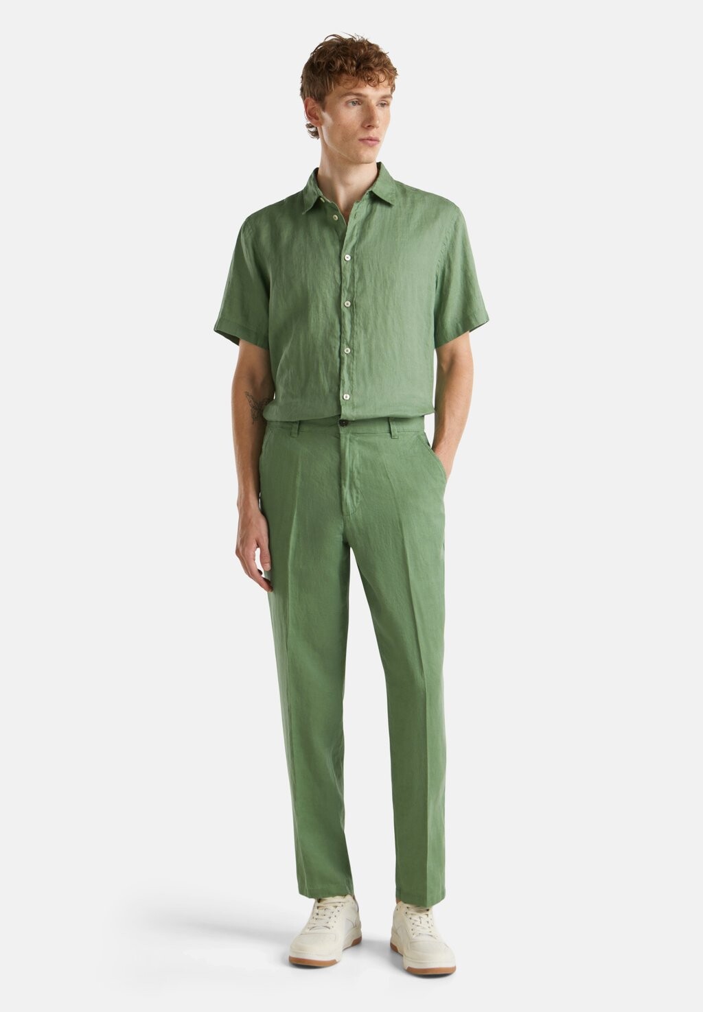 

Чиносы United Colors of Benetton, зеленый