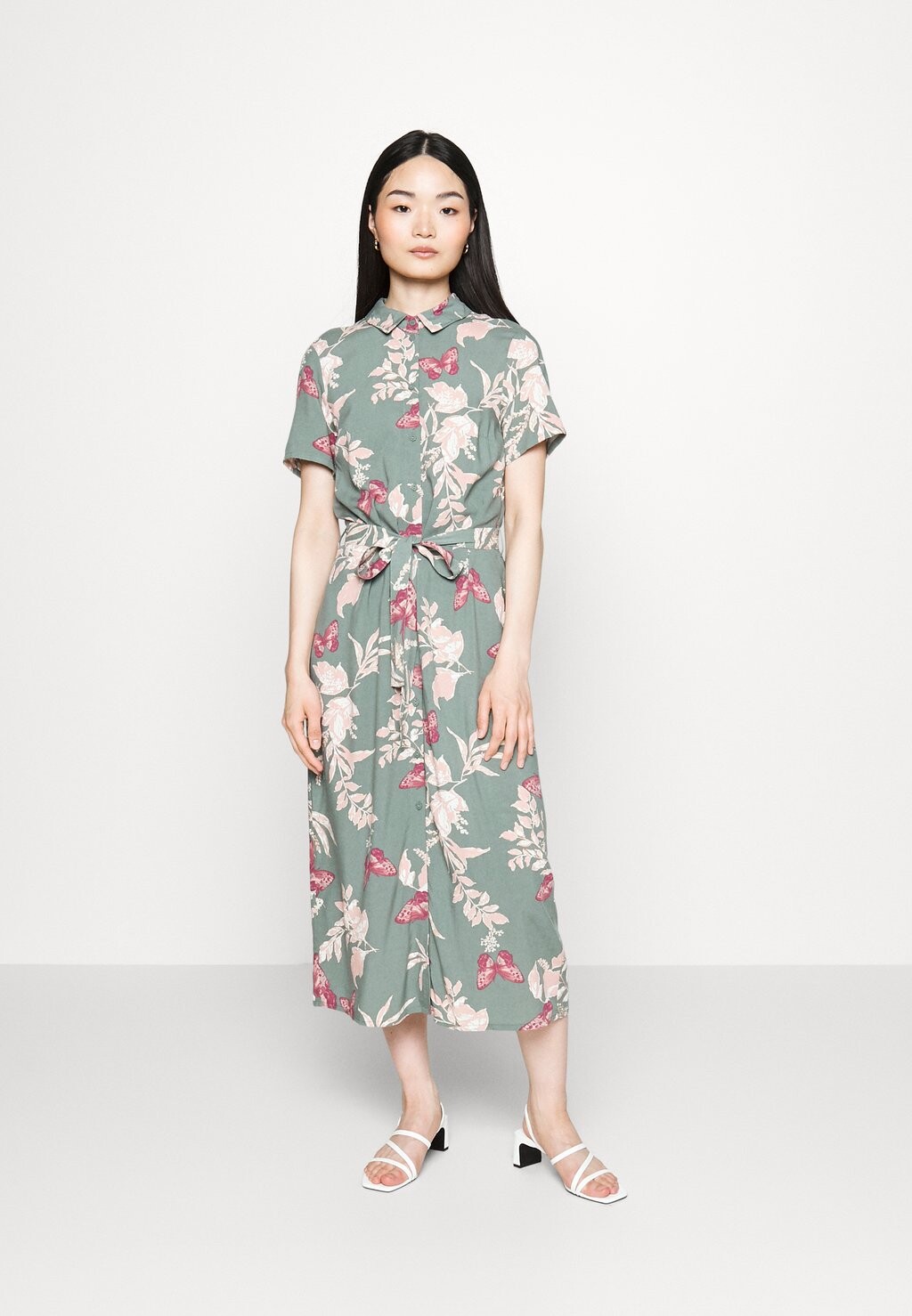 

Платье-рубашка Vero Moda, зеленый