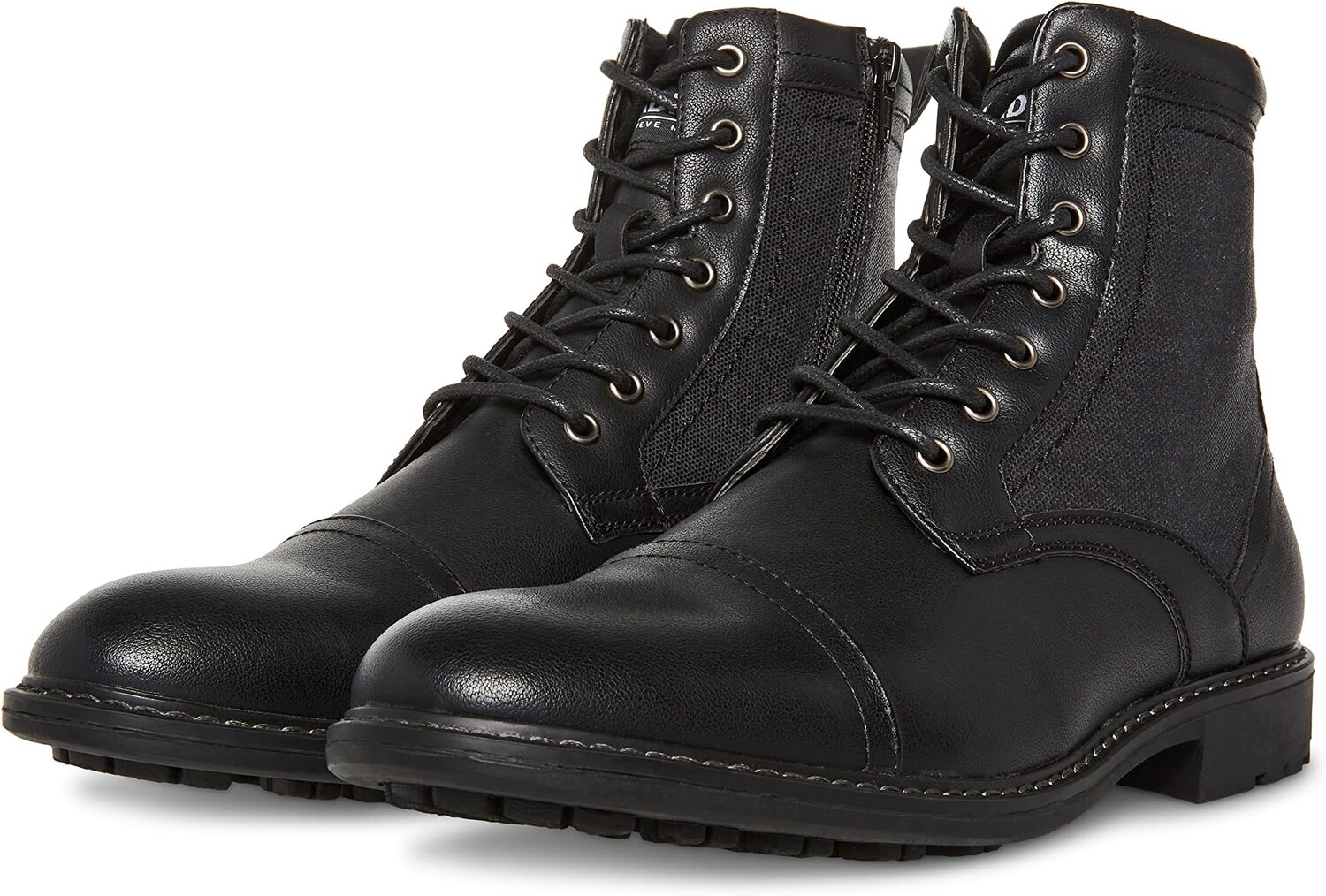 

Ботинки Steve Madden Bunsin Lace-Up Boot, черный