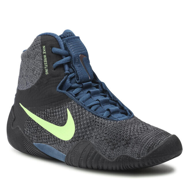 

Кроссовки Nike Tawa, черный