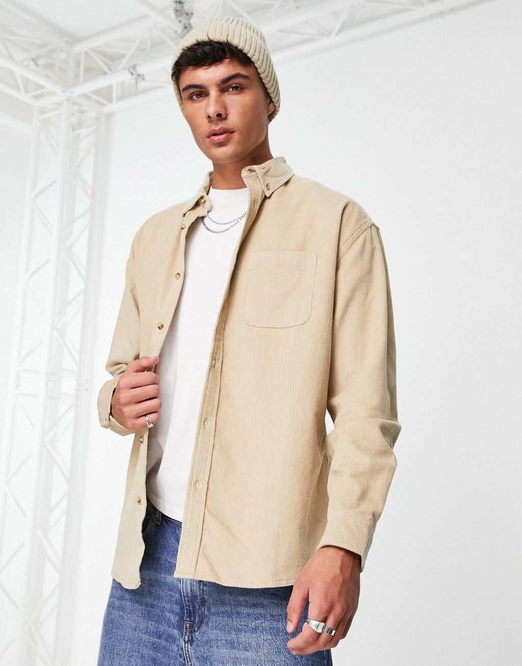 

Бежевая вельветовая рубашка оверсайз в стиле 90-х ASOS DESIGN