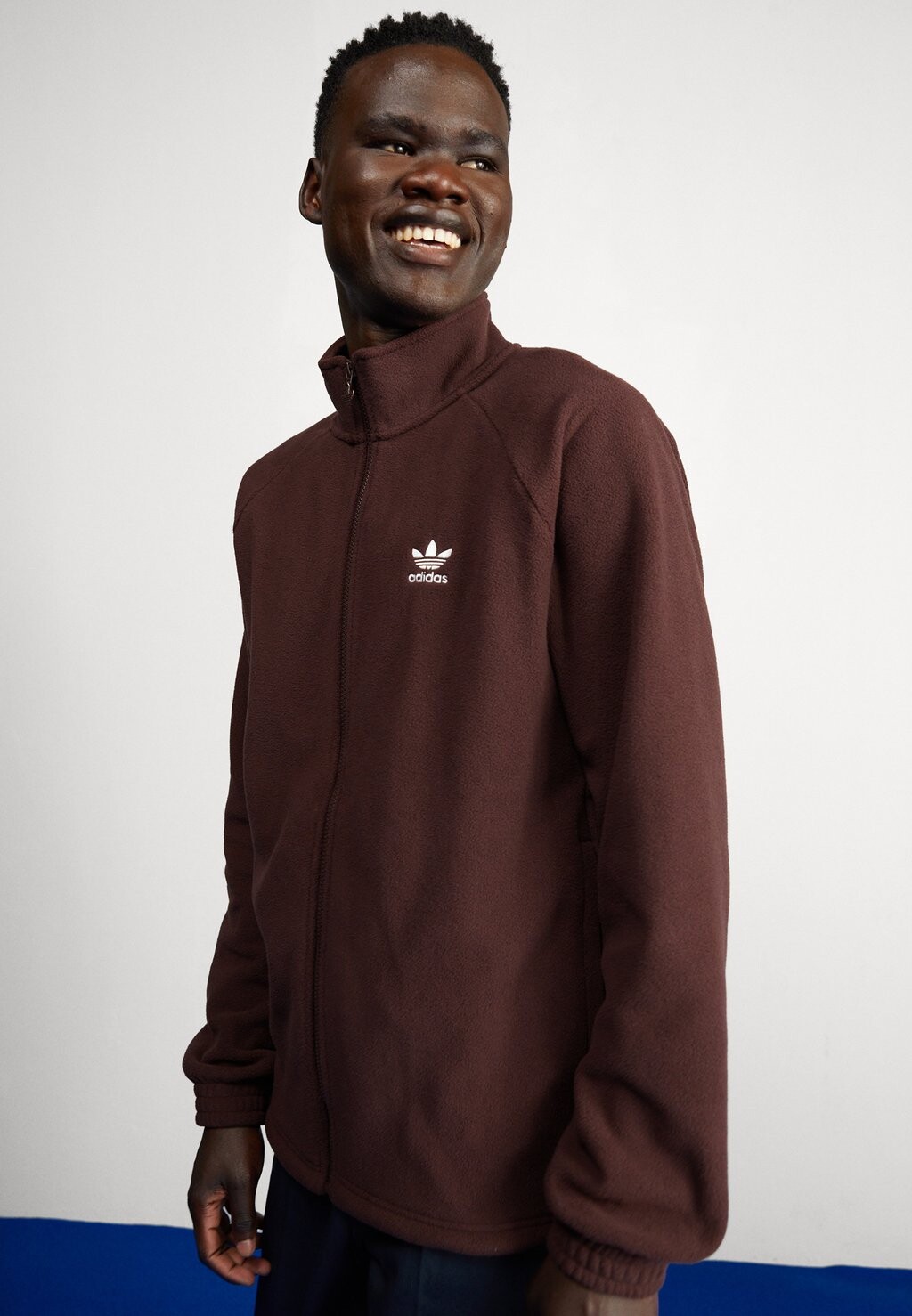 

Флисовая куртка adidas Originals TREFOIL TEDD, темно-коричневый