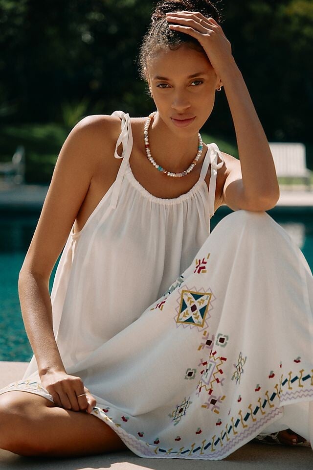 

Платье макси Anthropologie с вышивкой, светло-серый