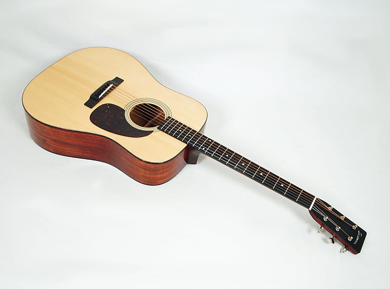 цена Акустическая гитара Eastman E10D Mahogany Adirondack Dreadnougt #18571 @ LA Guitar Sales