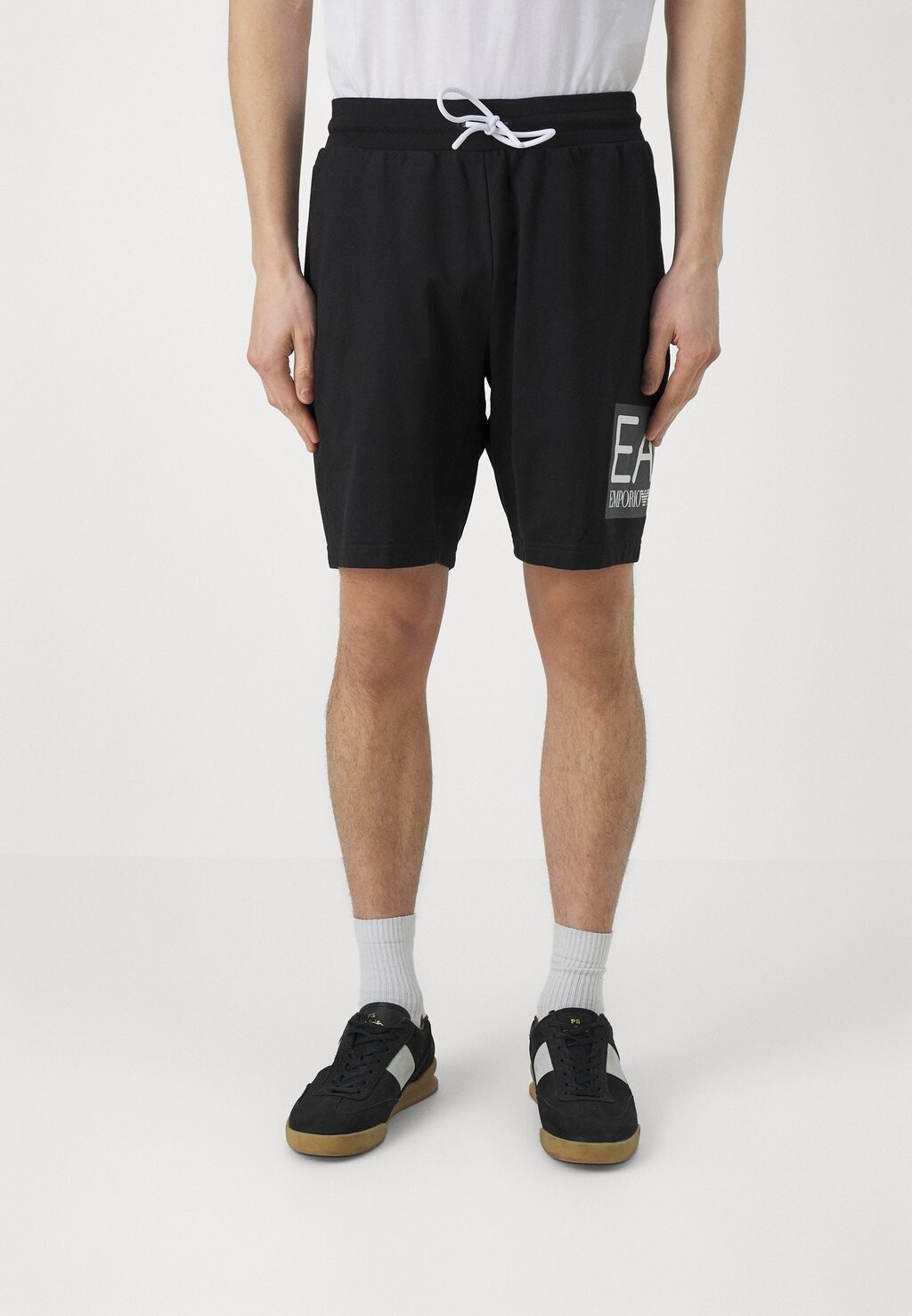 

Спортивные брюки EA7 Emporio Armani, черный