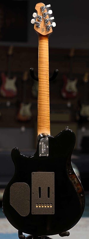 

Электрогитара Ernie Ball Music Man Axis Super Sport Yucatan Blue H04686