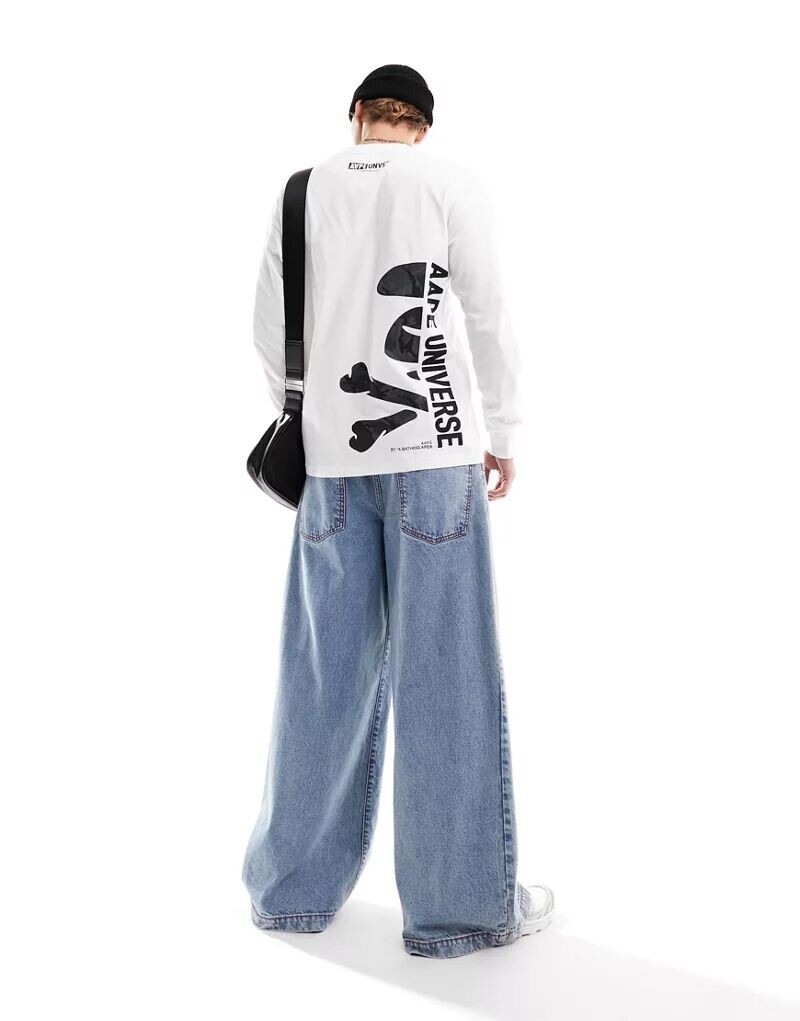 

Белый топ с длинными рукавами и узором в виде кости Aape By A Bathing Ape