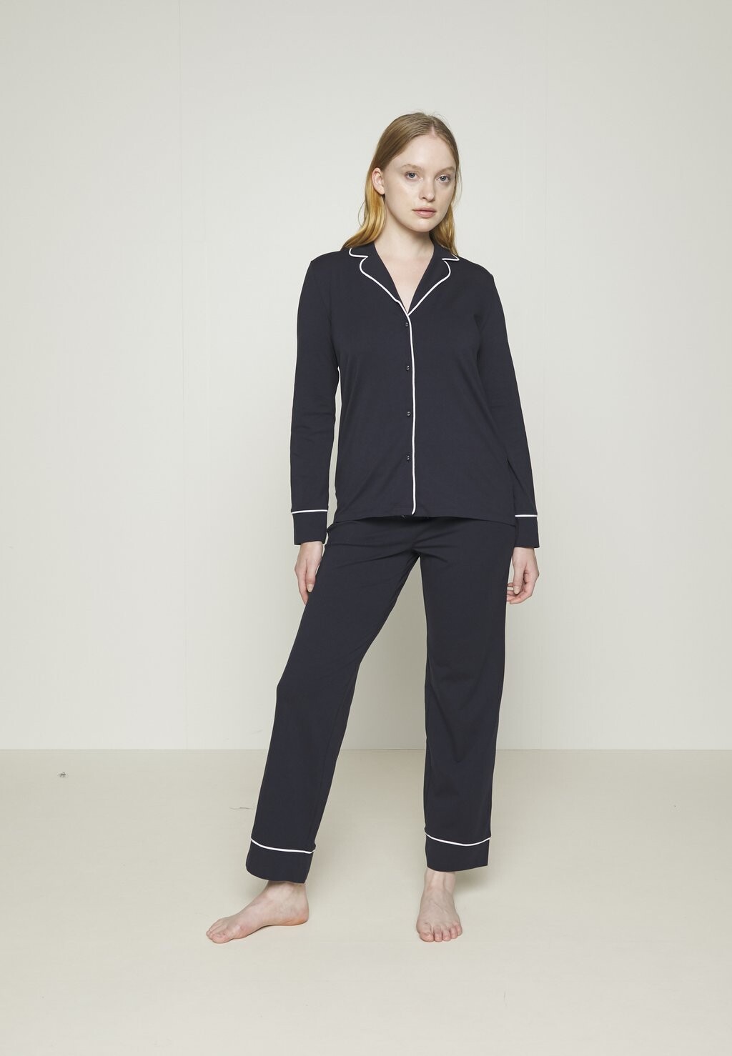 

Пижамный комплект Esprit