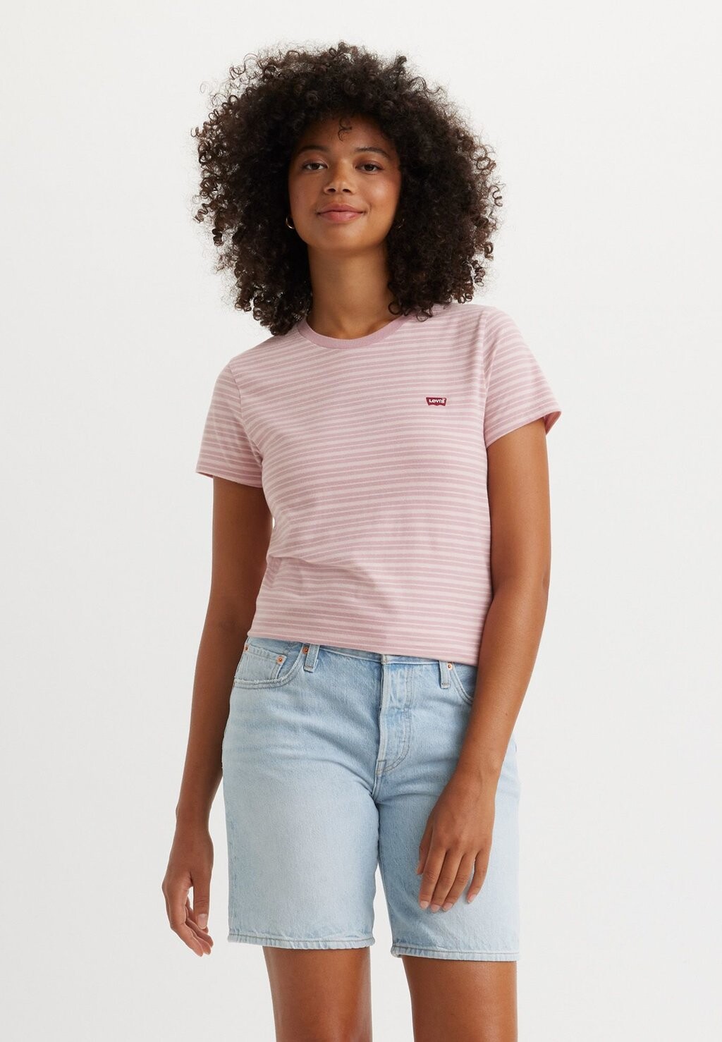 

Базовая футболка Perfect Tee Levi's, цвет tea keepsake lilac