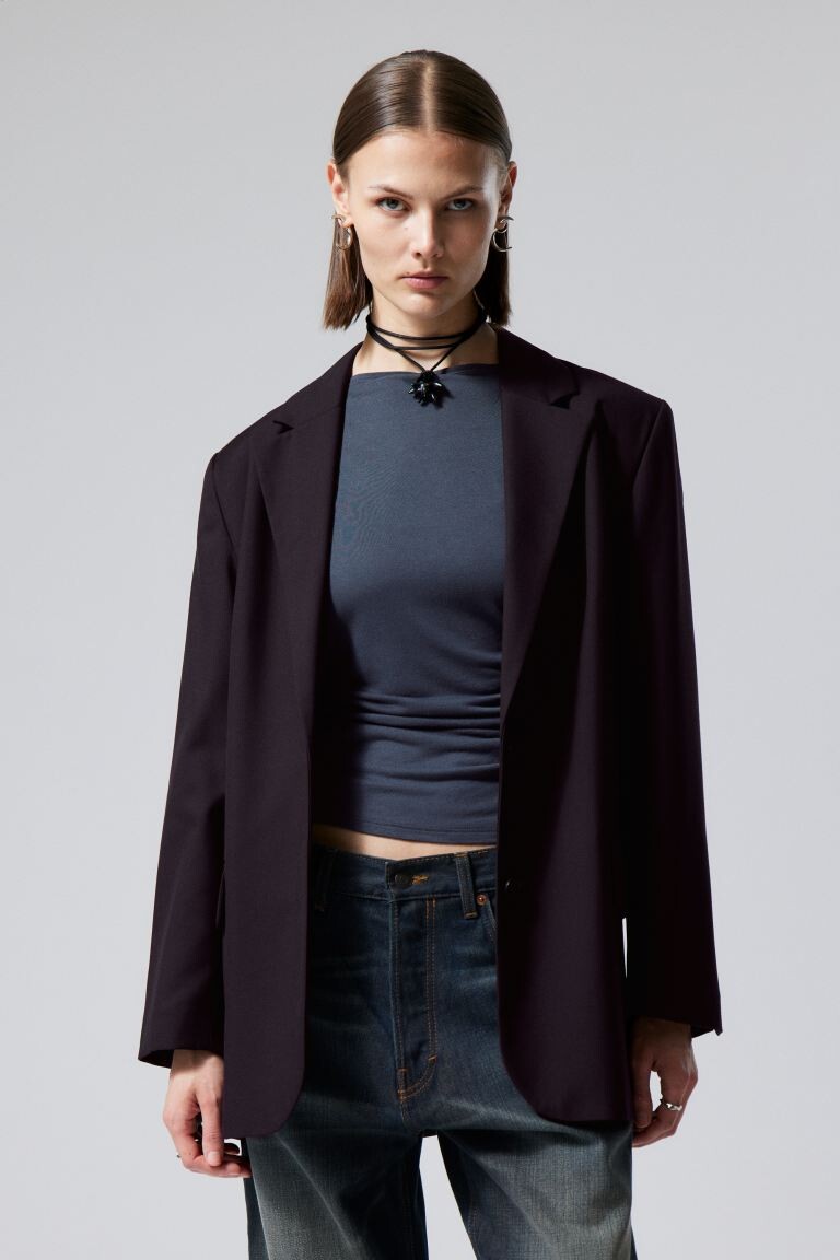 

Пиджак оверсайз Erin Weekday