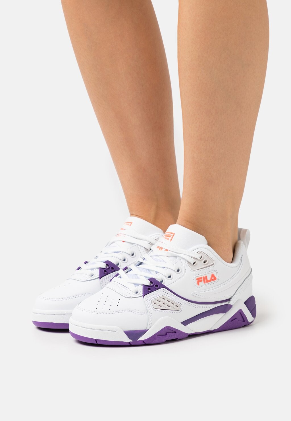 

Кроссовки Fila