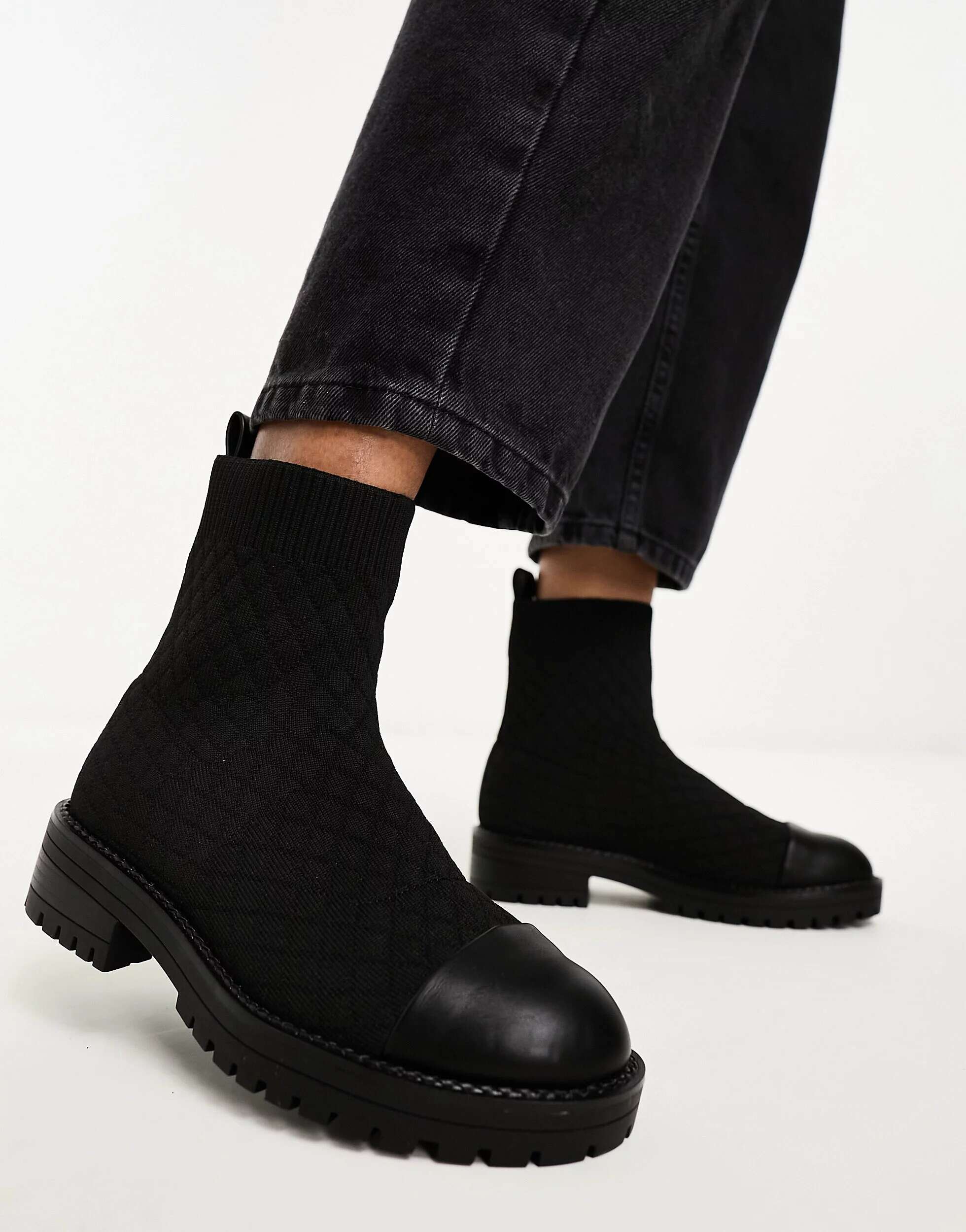 Черные стеганые ботинки-носки River Island черные стеганые ботфорты из искусственной замши river island wide fit