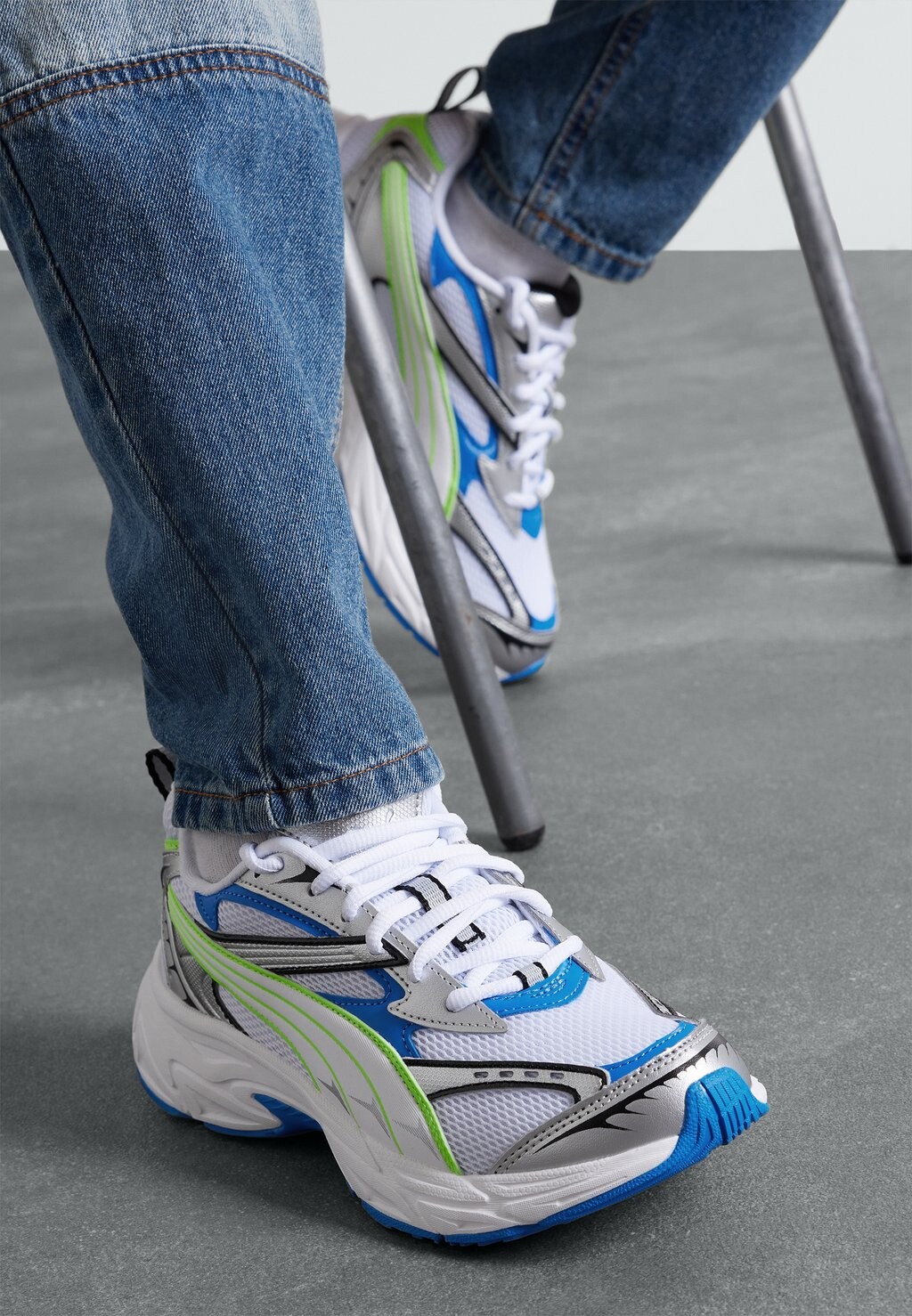 

Низкие кроссовки Morphic Jr Unisex Puma, цвет white/ultra blue