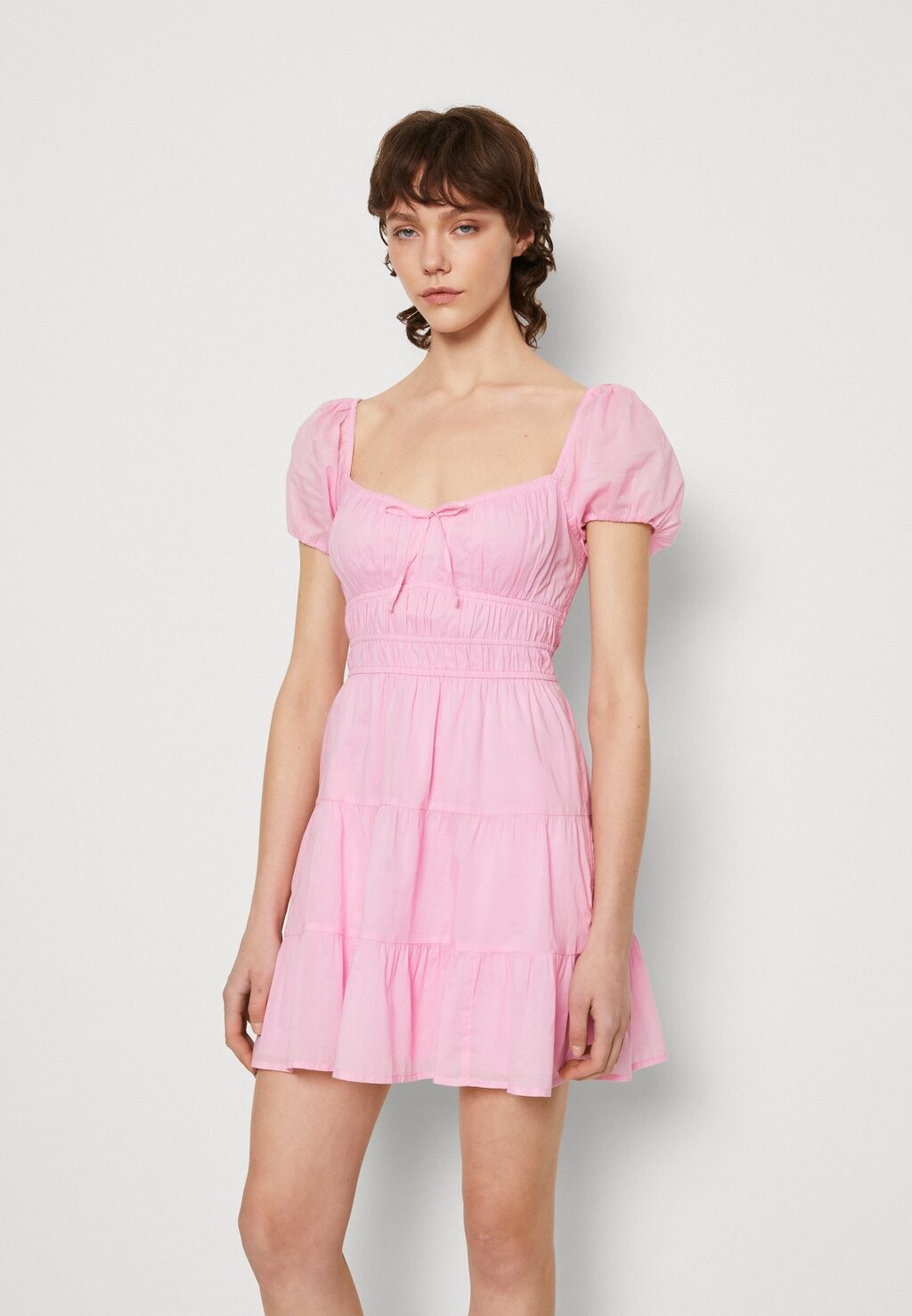 

Повседневное платье Hollister Co.
