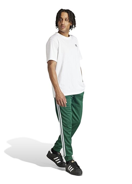 

Зеленые мужские спортивные штаны IR9886 SST adidas