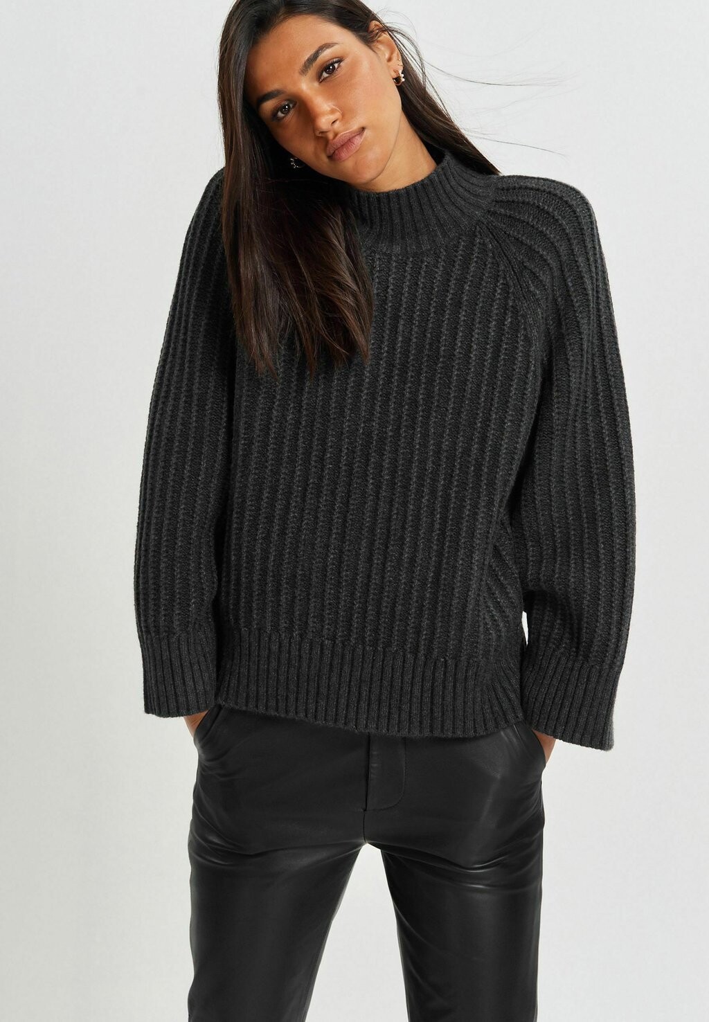 

Свитер Stitch Detail Long Sleeve Next, цвет charcoal grey
