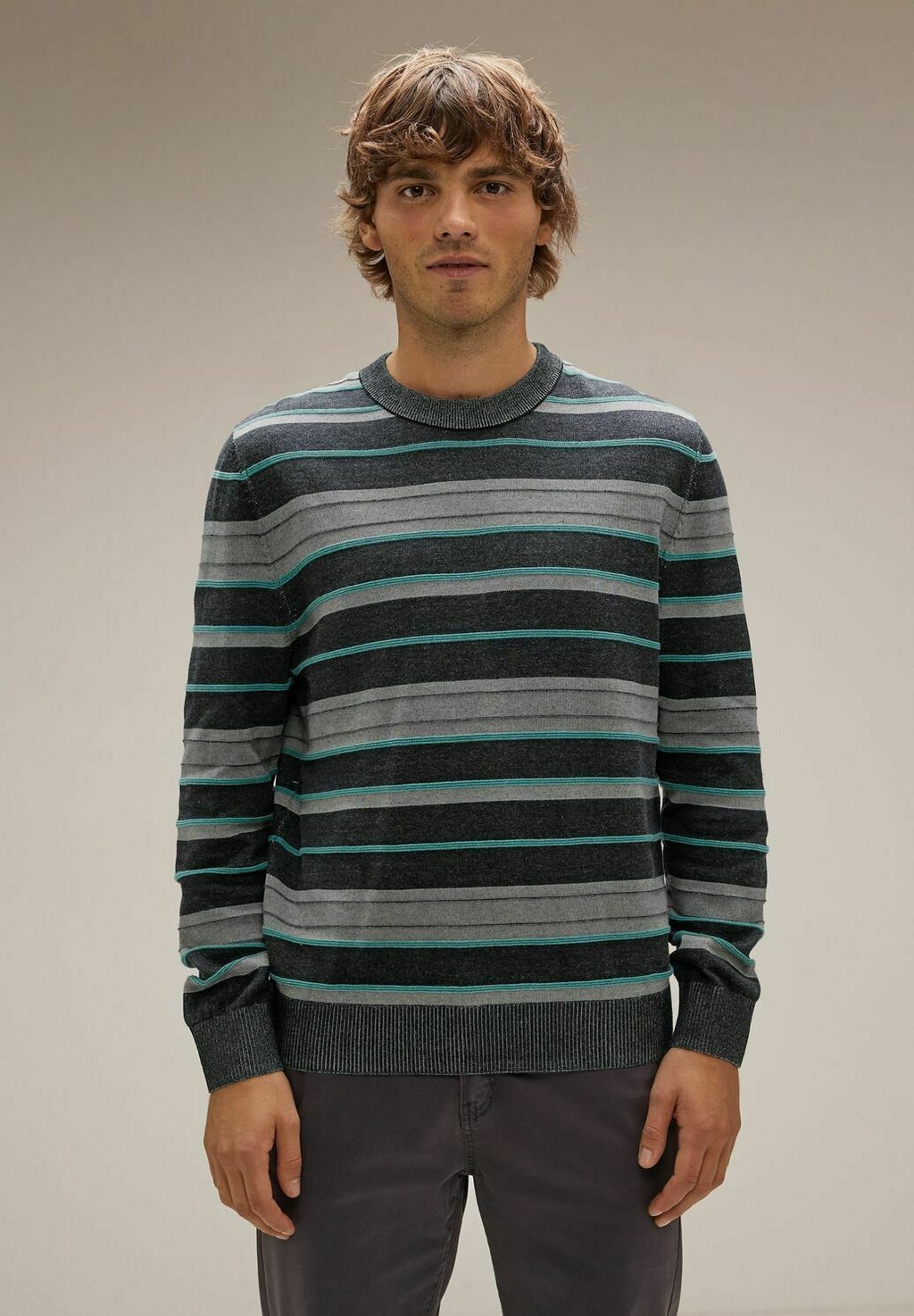 Вязаный свитер MIT STREIFEN Street One MEN, цвет schwarz вязаный свитер rollkragen street one цвет schwarz